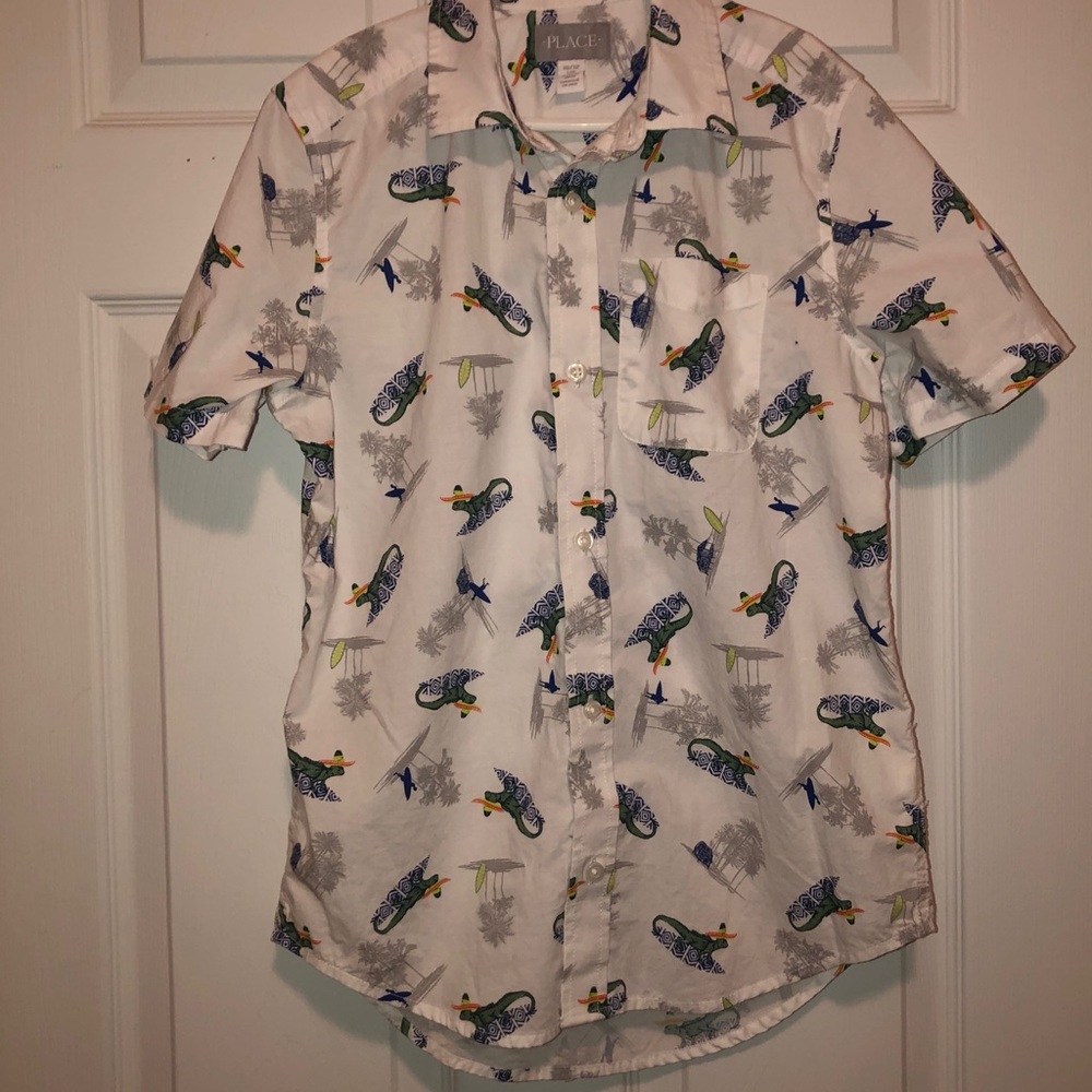 Children’s place white print button up top